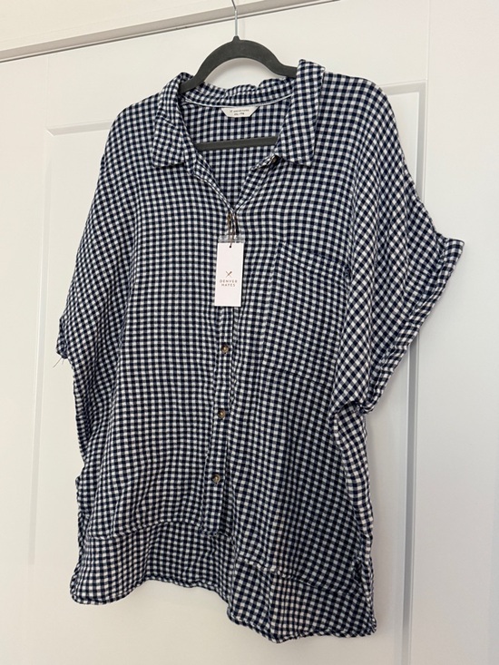 Denver Hayes Tops - Denver Hayes Navy and White Gingham Short Sleeve Button Front Top